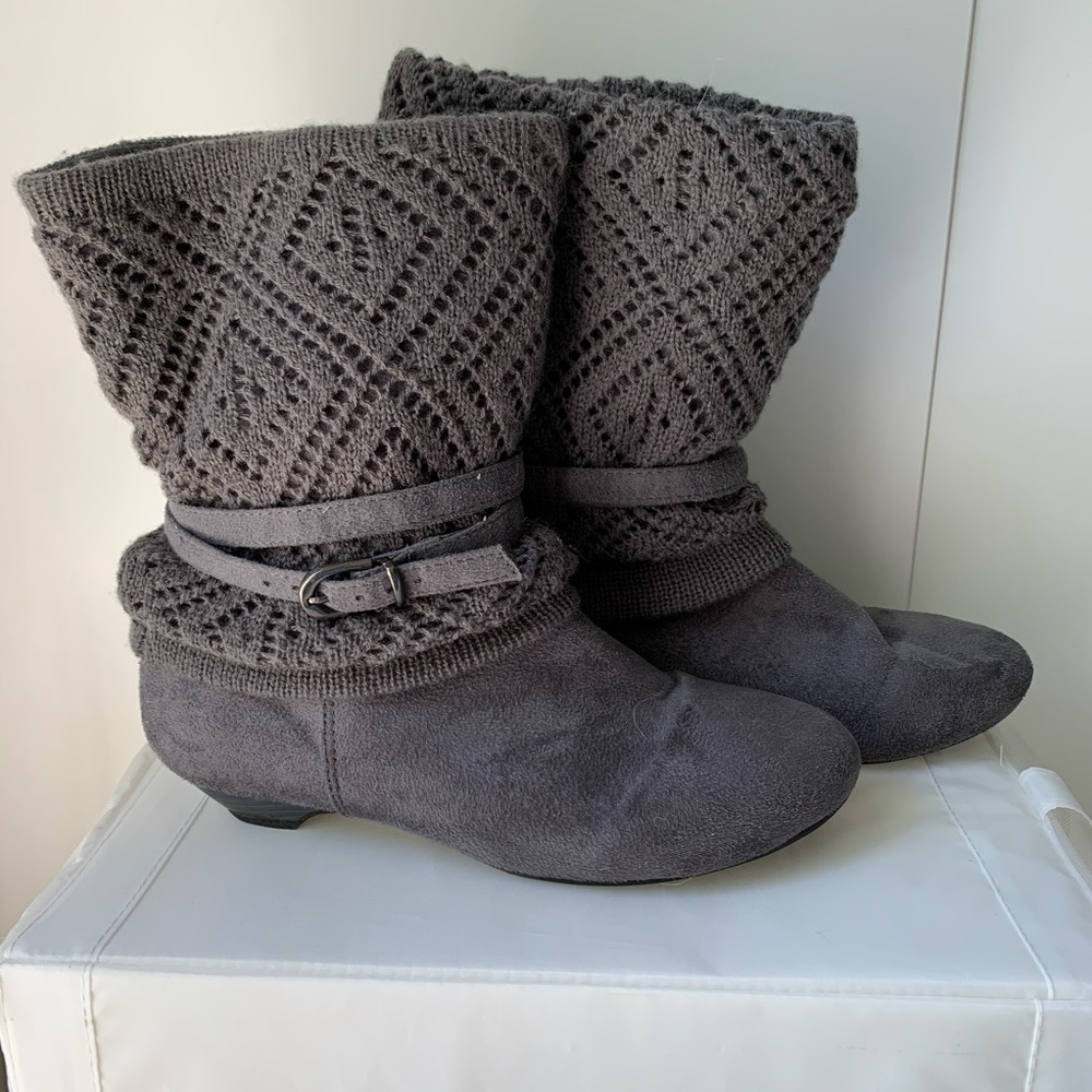 Crochet detail boots